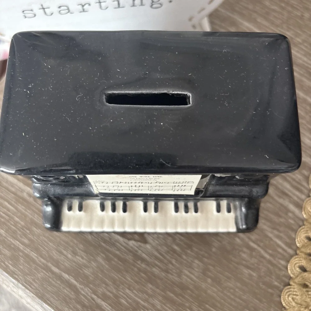 Vintage 5 And Dime Inc Korea Piano Bank One More Dime Ceramic Stopper